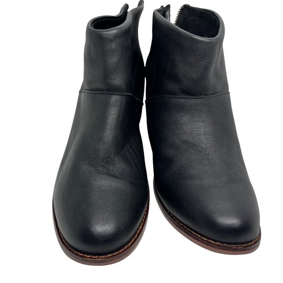 TOMS BLACK LEATHER HEEL ANKLE BOOTS 6.5 WOMENS BACK  ZIP TASSEL BOOTIES WOOD HEE - Picture 2 of 16